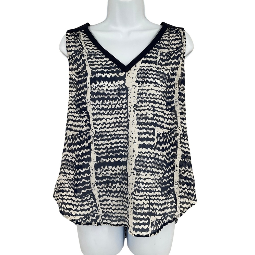 Trina Turk Blouse Womens M Navy White Silk Cotton Abstract V-Neck Luxury Airy